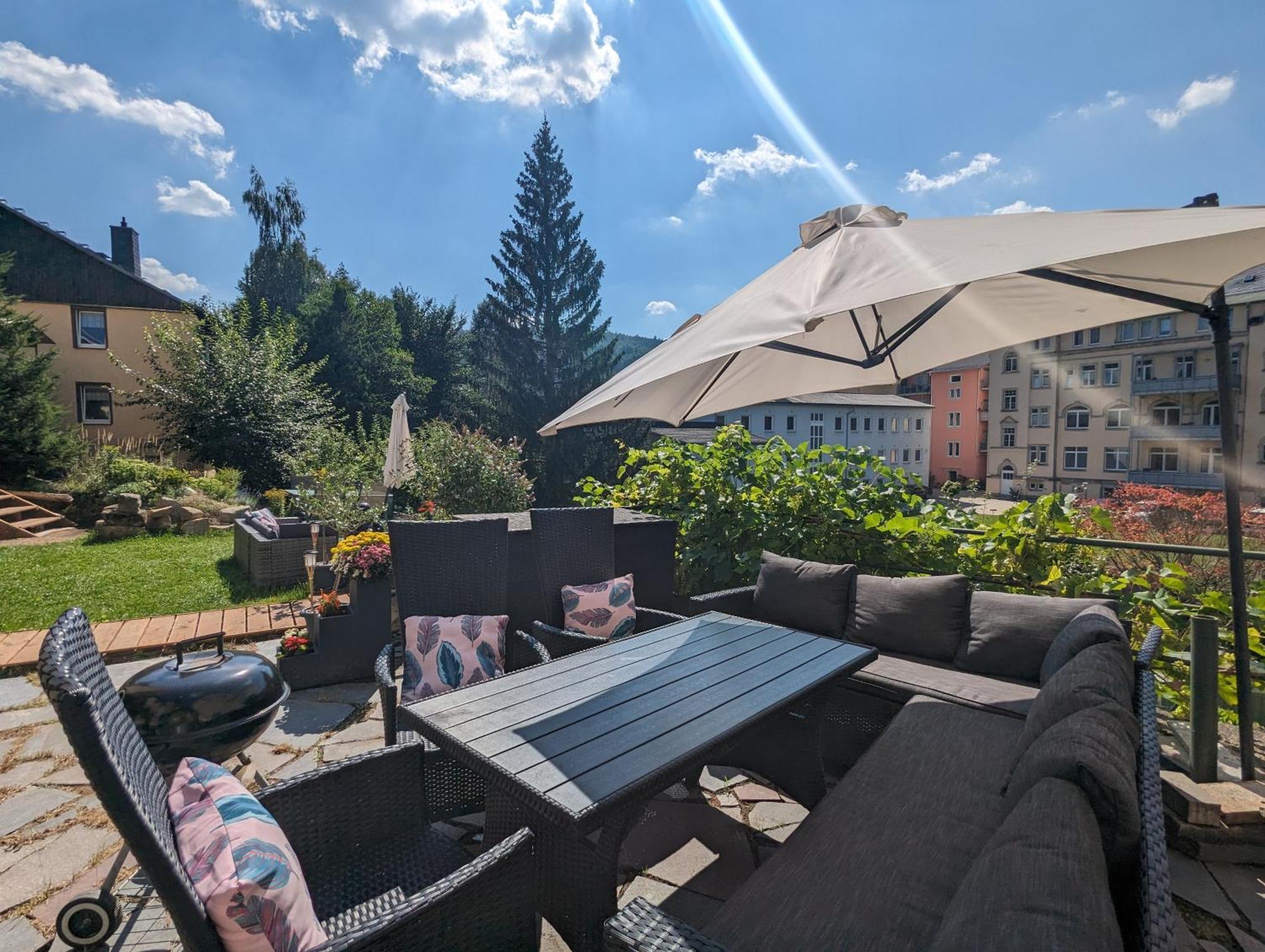 Hw2B - Urlaubsmagie - Wohlfuehlwohnung Mit Balkon, Pool, Sauna & Terrasse Sebnitz Zewnętrze zdjęcie
